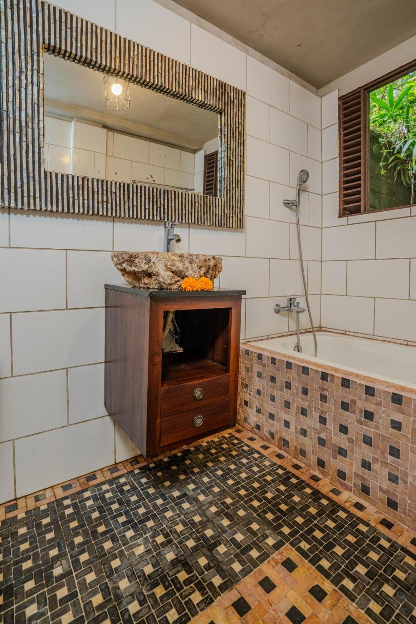 Ruben Villa Ubud - 4 Bedrooms Jungle Home Exterior photo