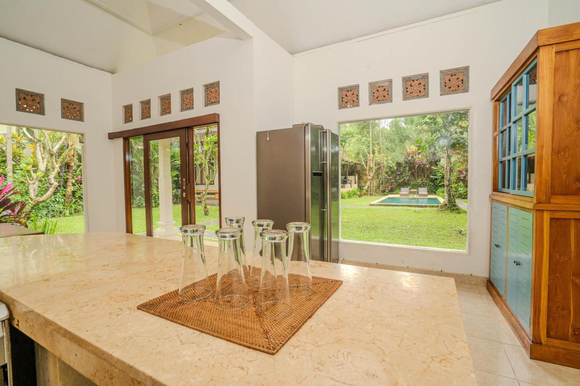 Ruben Villa Ubud - 4 Bedrooms Jungle Home Exterior photo